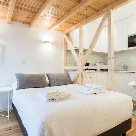 Feels Like Beco Do Belo Lovely Studio Apartment